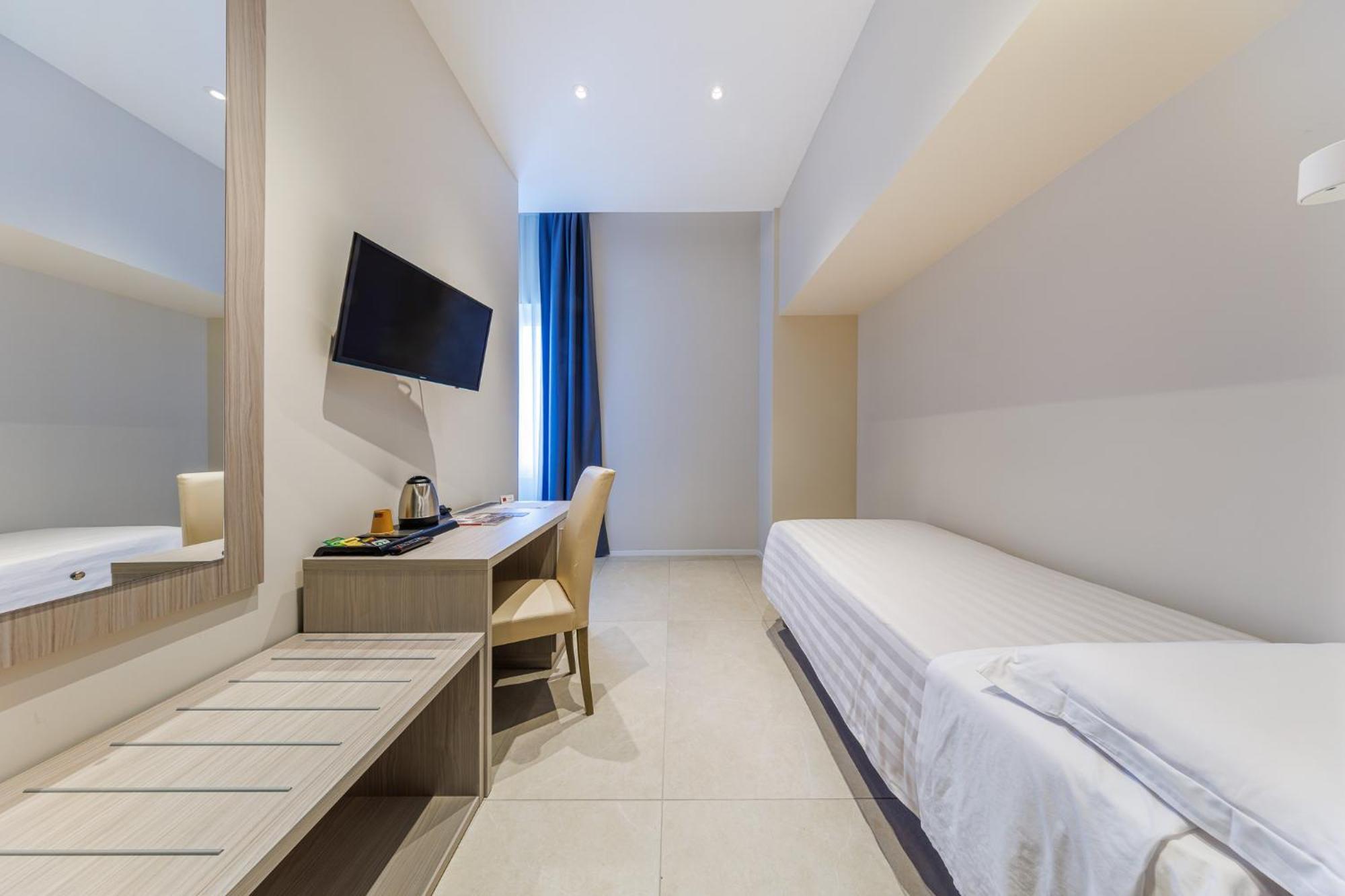 Casa San Giuseppe Hotel *